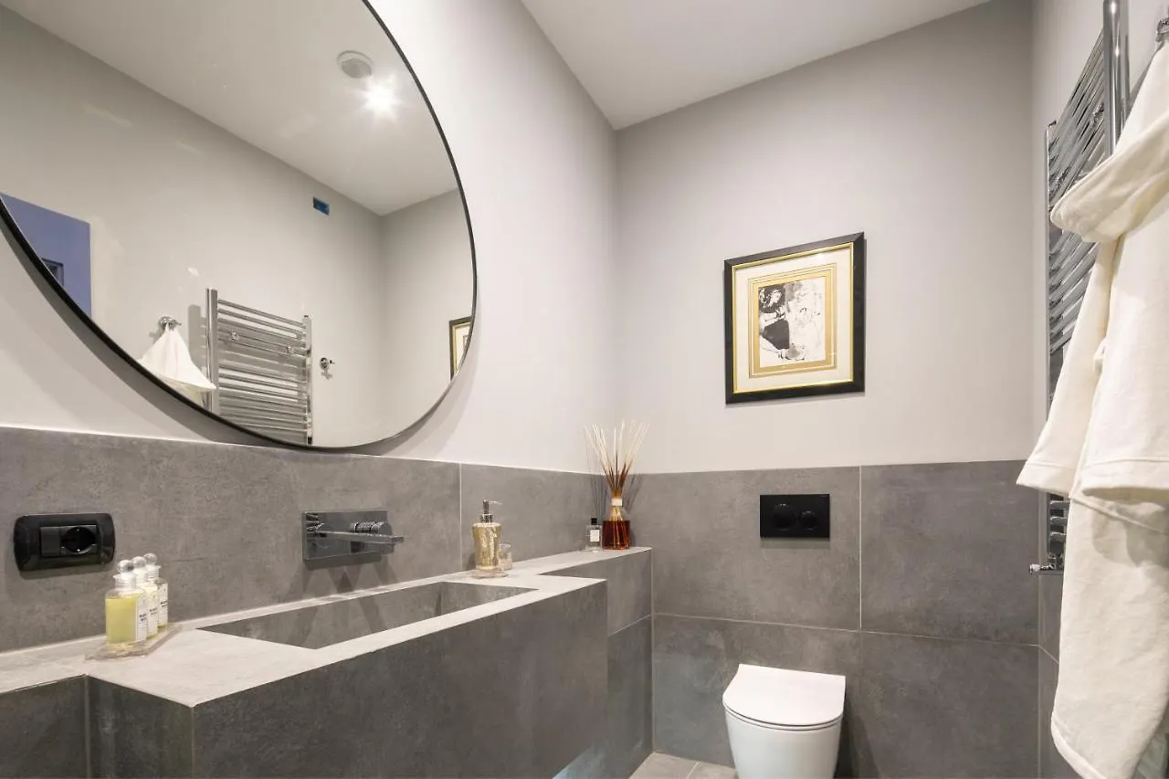 Firenze F1 Apartment Italy